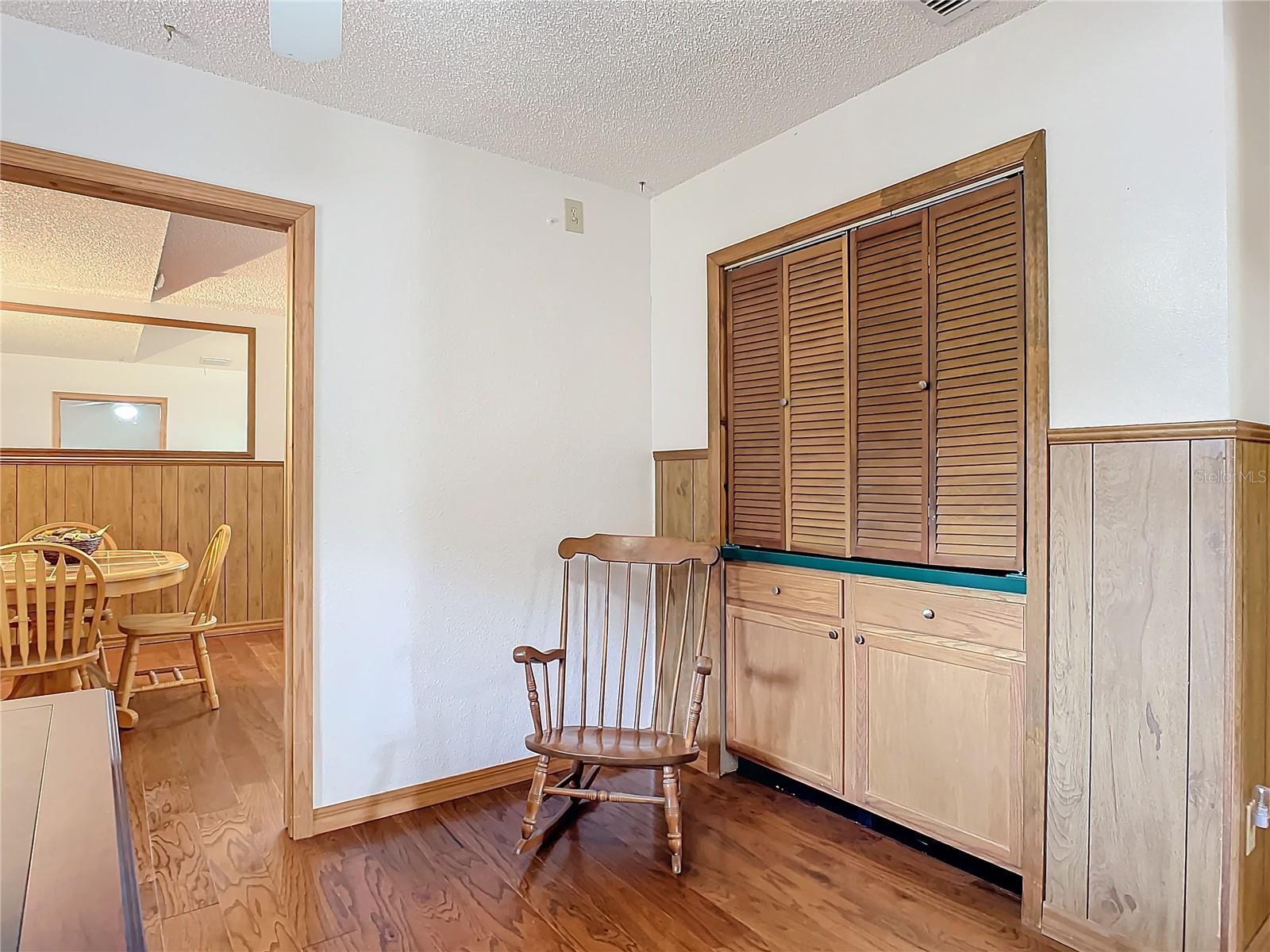 Image 20 of 56 For 2810 Summerfield Street