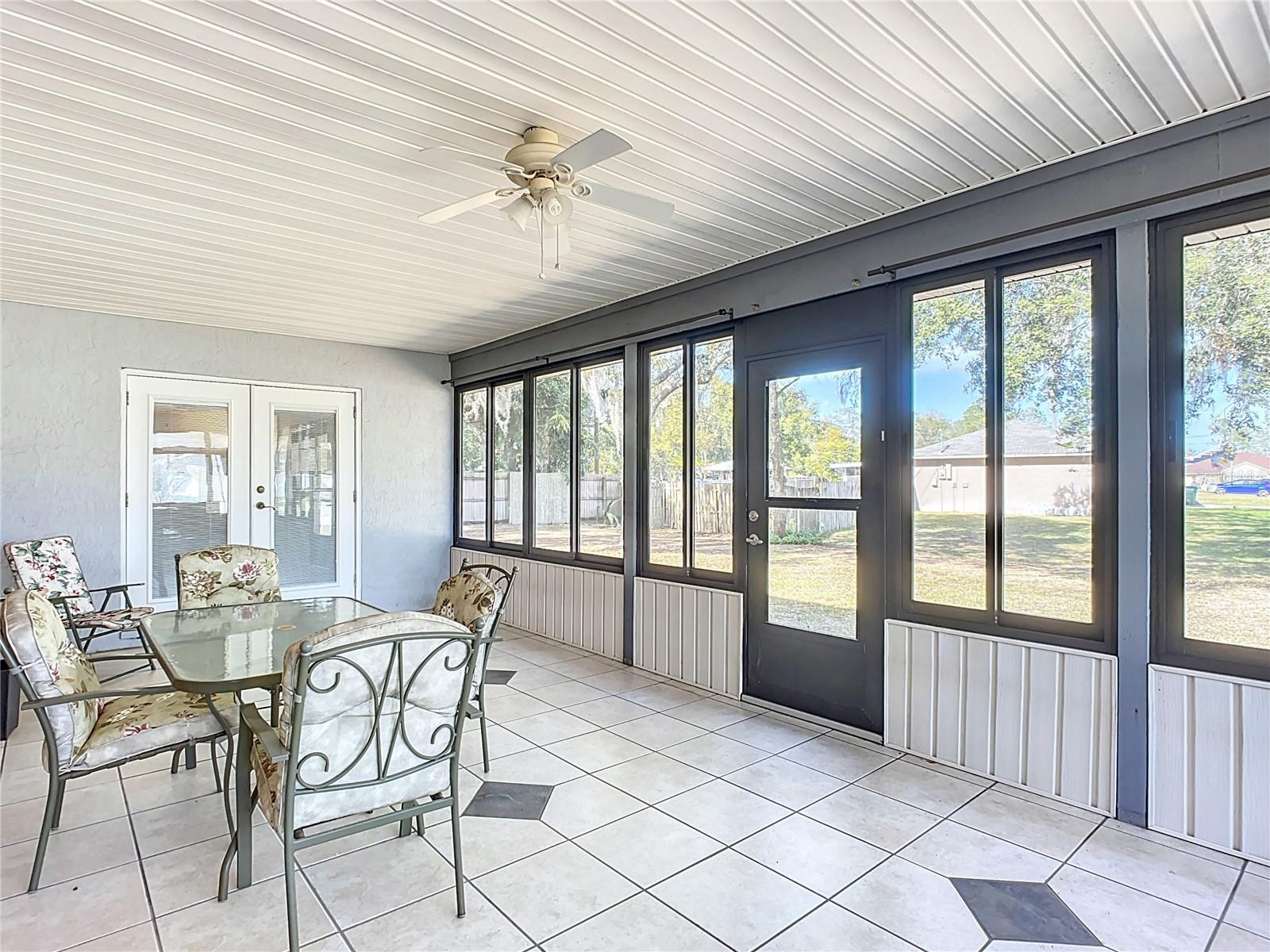 Image 44 of 56 For 2810 Summerfield Street