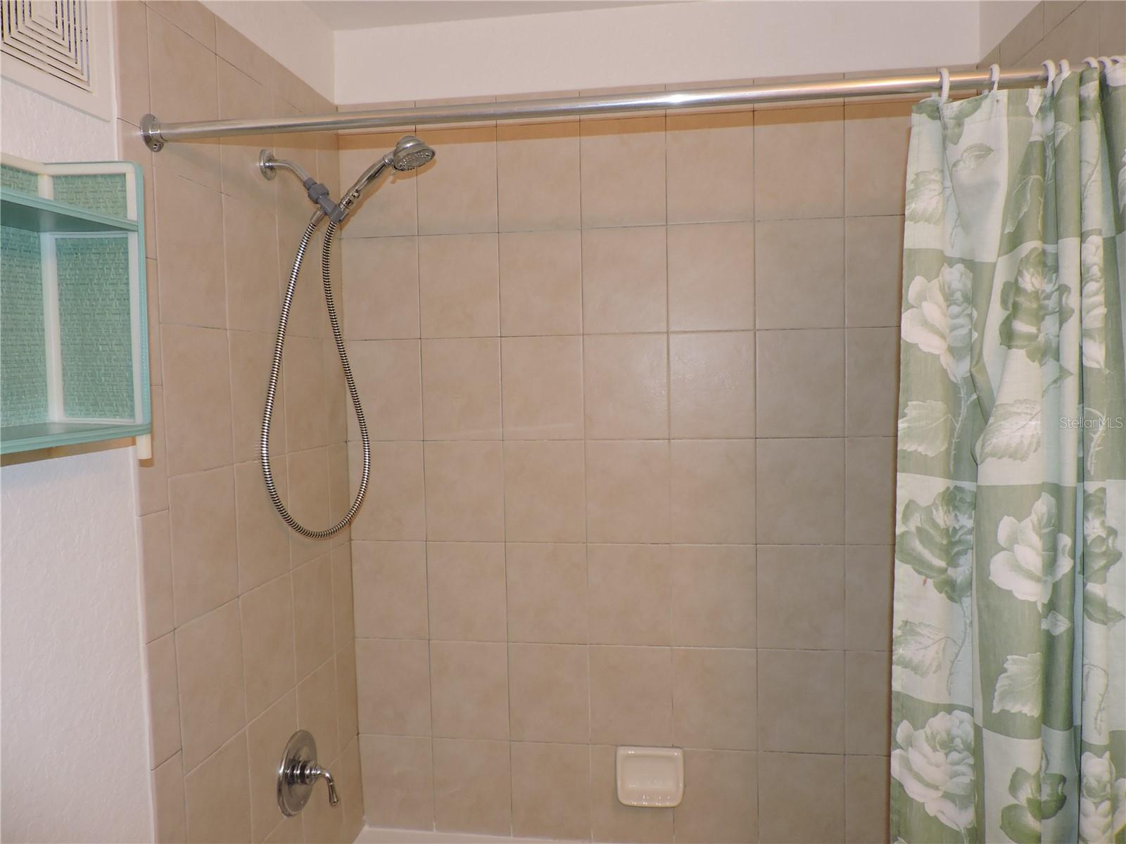Image 14 of 20 For 870 Regatta Bay Drive 4-103