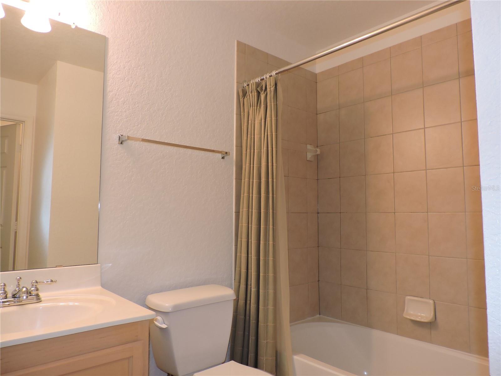 Image 18 of 20 For 870 Regatta Bay Drive 4-103