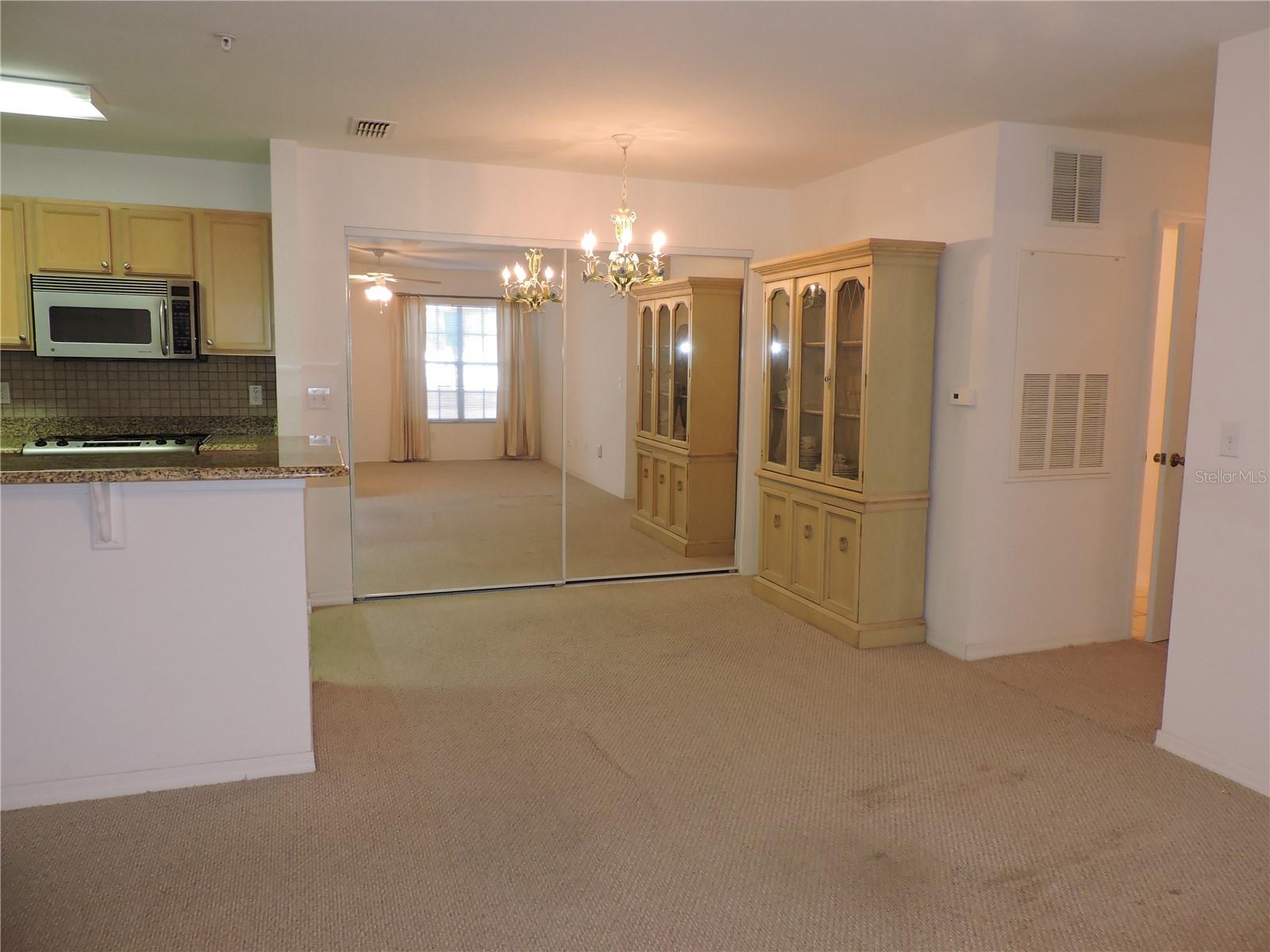 Image 3 of 20 For 870 Regatta Bay Drive 4-103