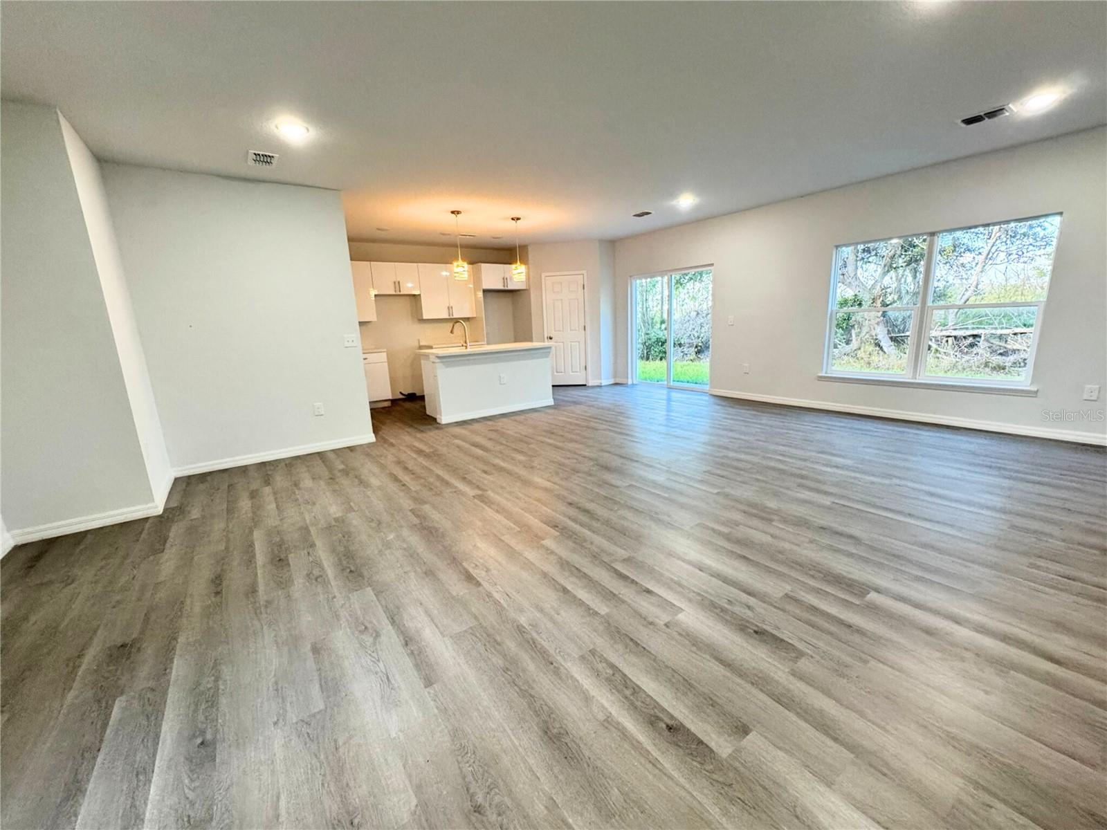 Image 4 of 33 For 1211 Baltic Dr Drive