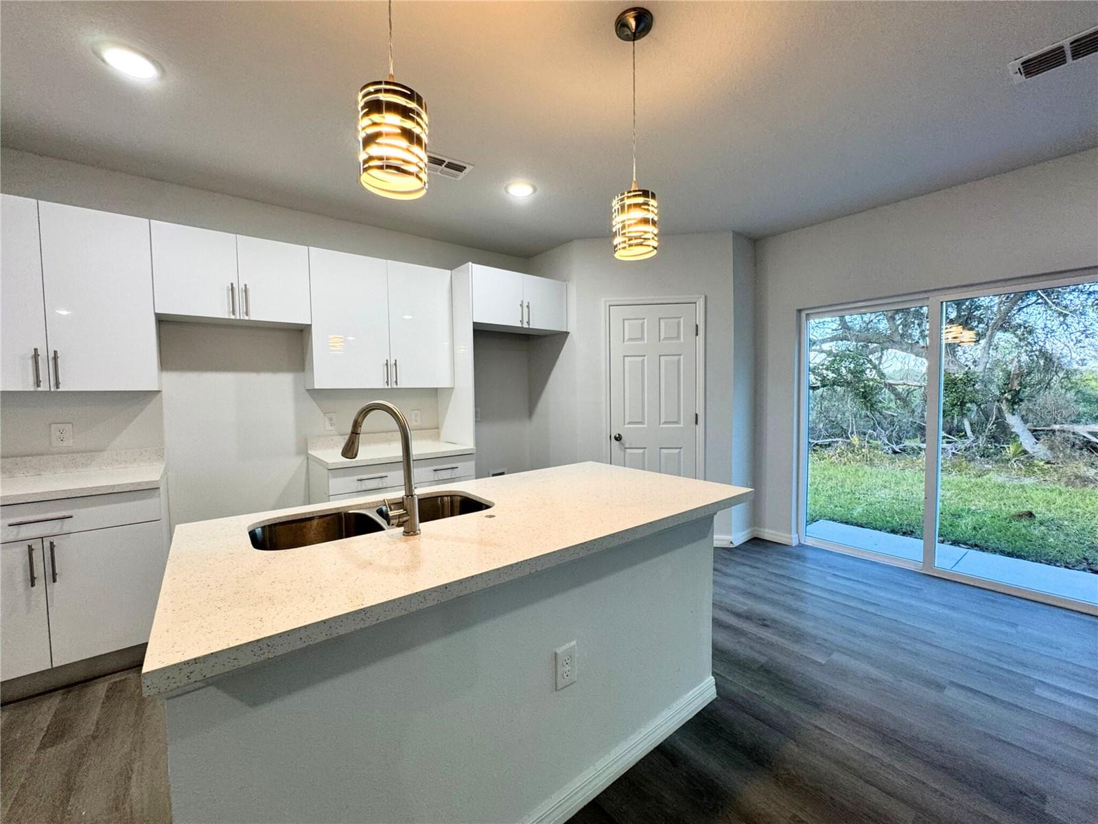 Image 9 of 33 For 1211 Baltic Dr Drive