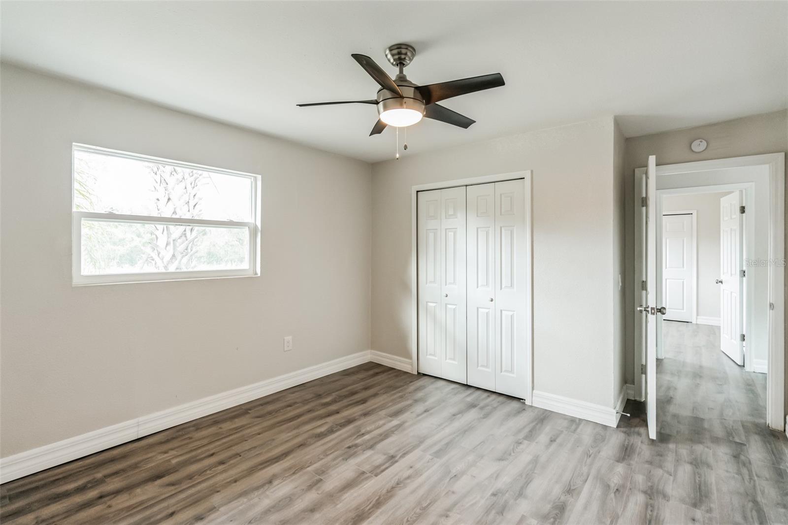 Image 22 of 30 For 224 Singleton Avenue