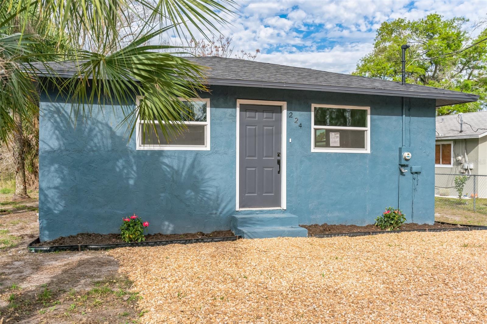 Image 4 of 30 For 224 Singleton Avenue