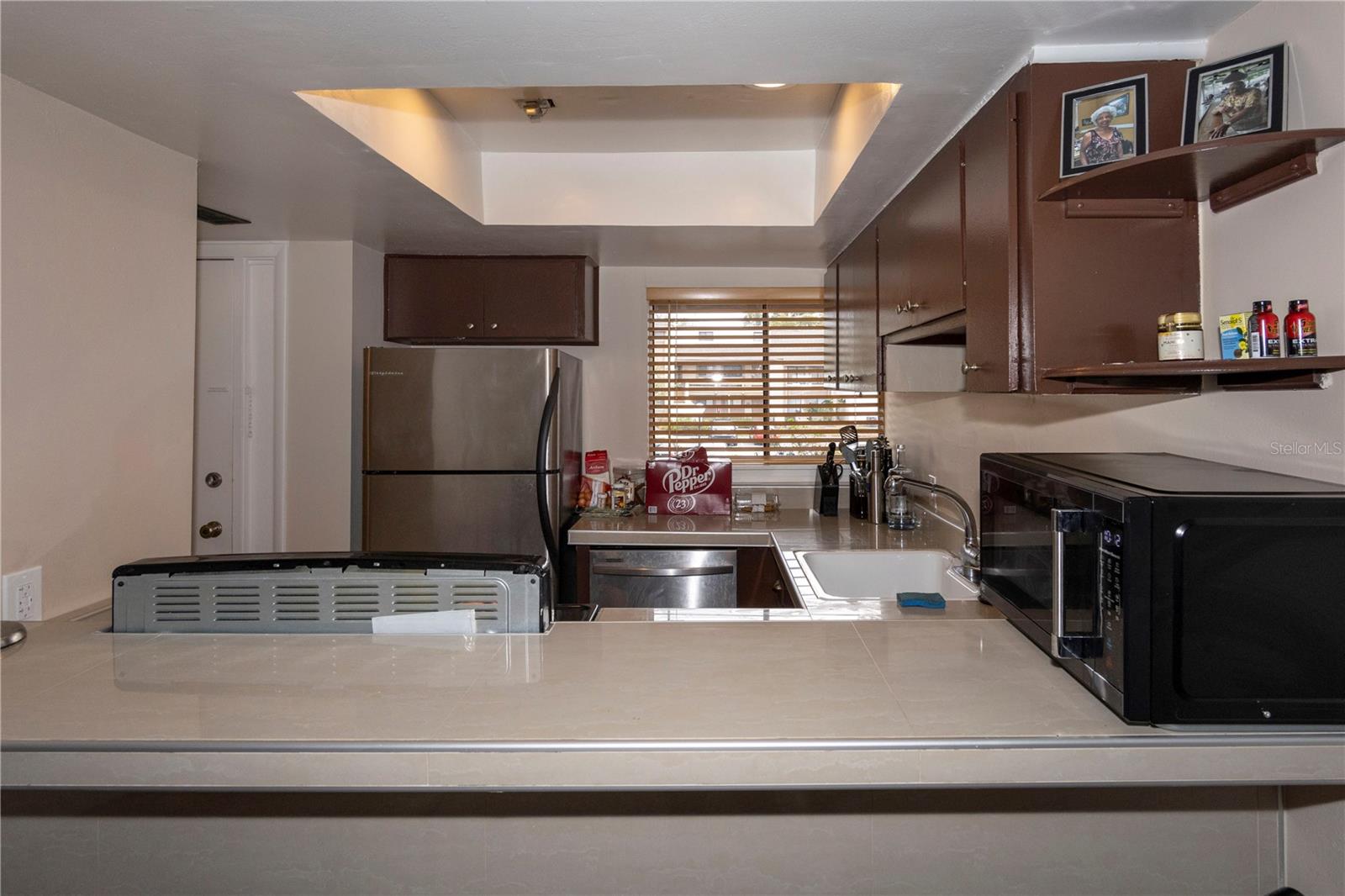 Image 3 of 19 For 246 Orienta Point Street 246