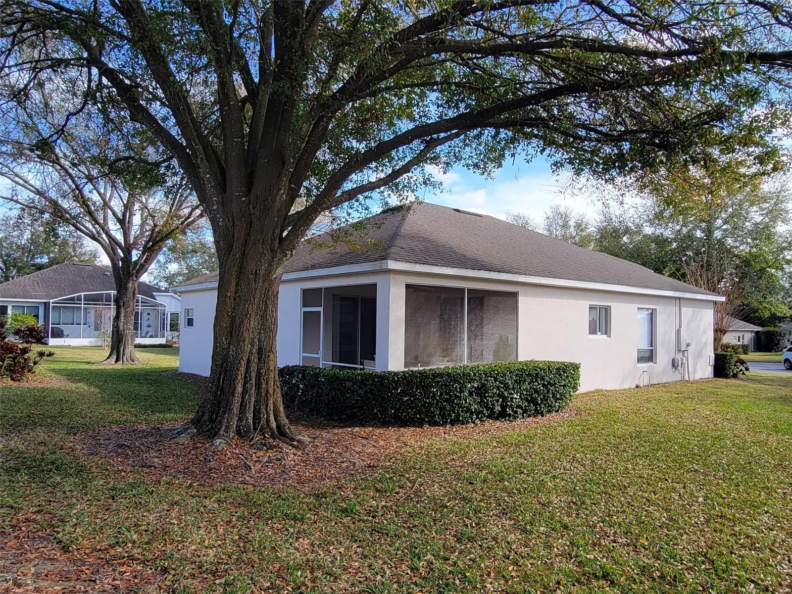 Image 19 of 45 For 2310 Grasmere Circle
