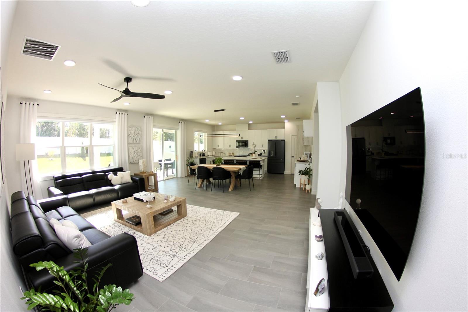 Image 4 of 30 For 741 Rioja Drive