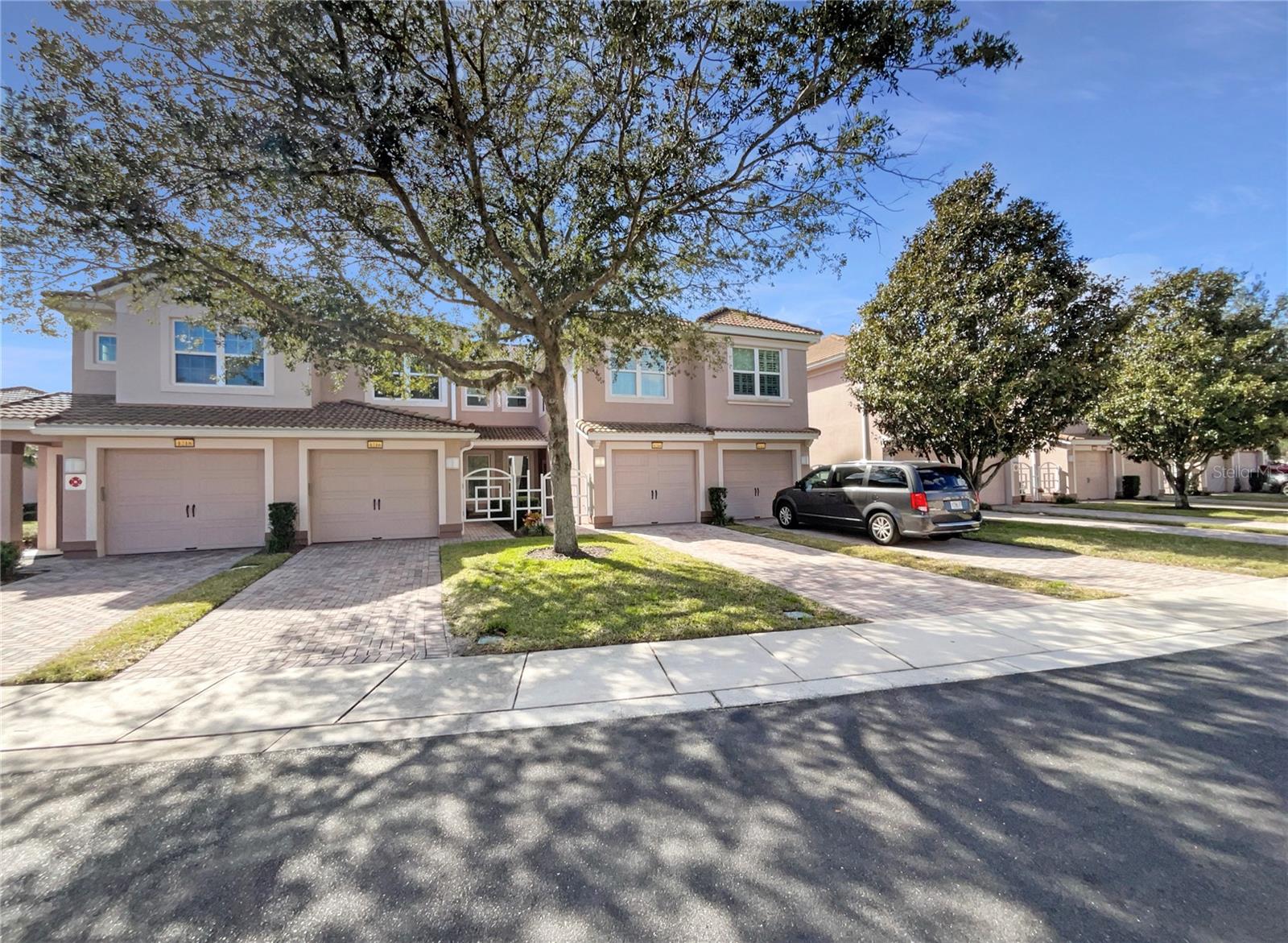 Image 9 of 18 For 1214 Romani Avenue 10240