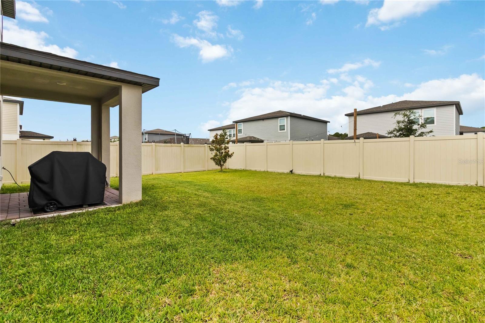 Image 44 of 52 For 494 Amadoras Way