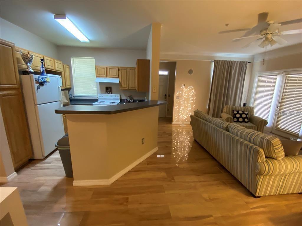 Image 9 of 15 For 3324 Parkchester Square Boulevard 103