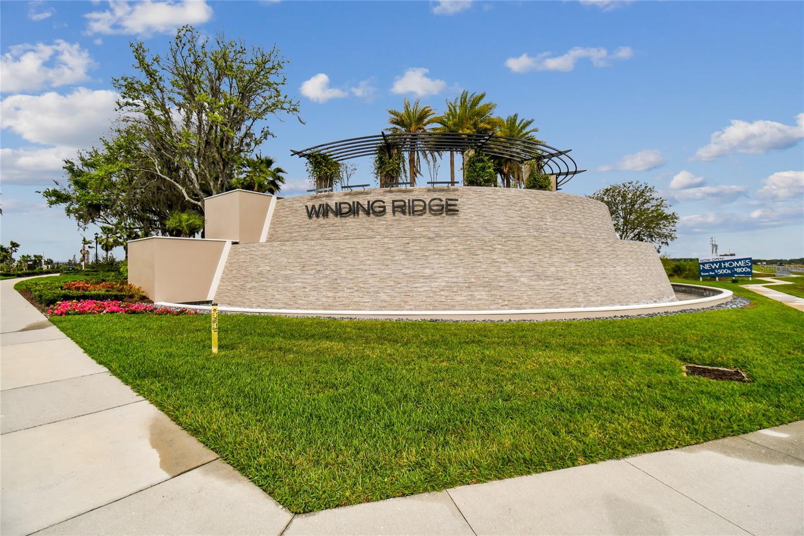 Listing photo id 89 for 3135 Great Banyan Way