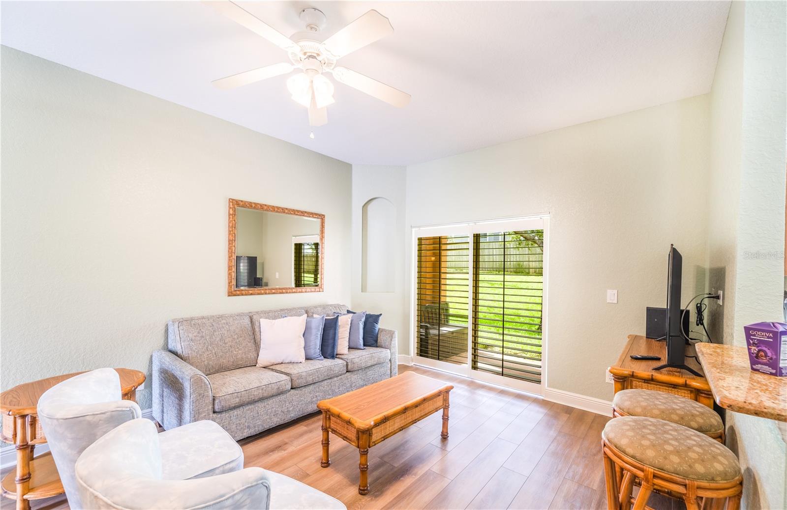 Image 4 of 24 For 3632 Calabria Avenue