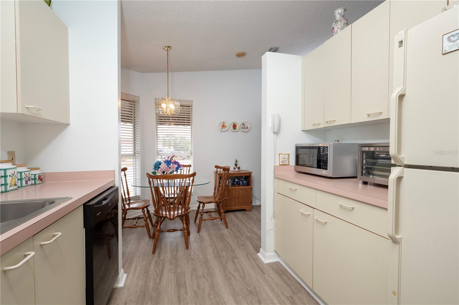 Image 9 of 26 For 1207 Palmetto Drive
