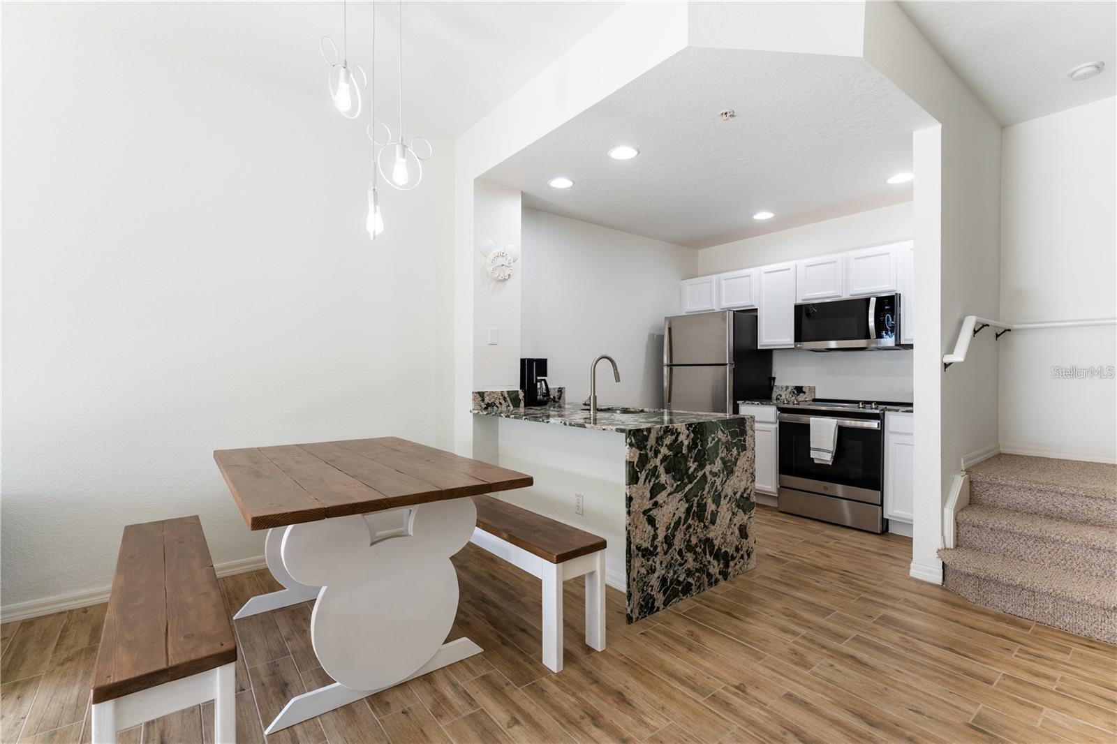 Image 26 of 37 For 2622 Lodi Circle 103