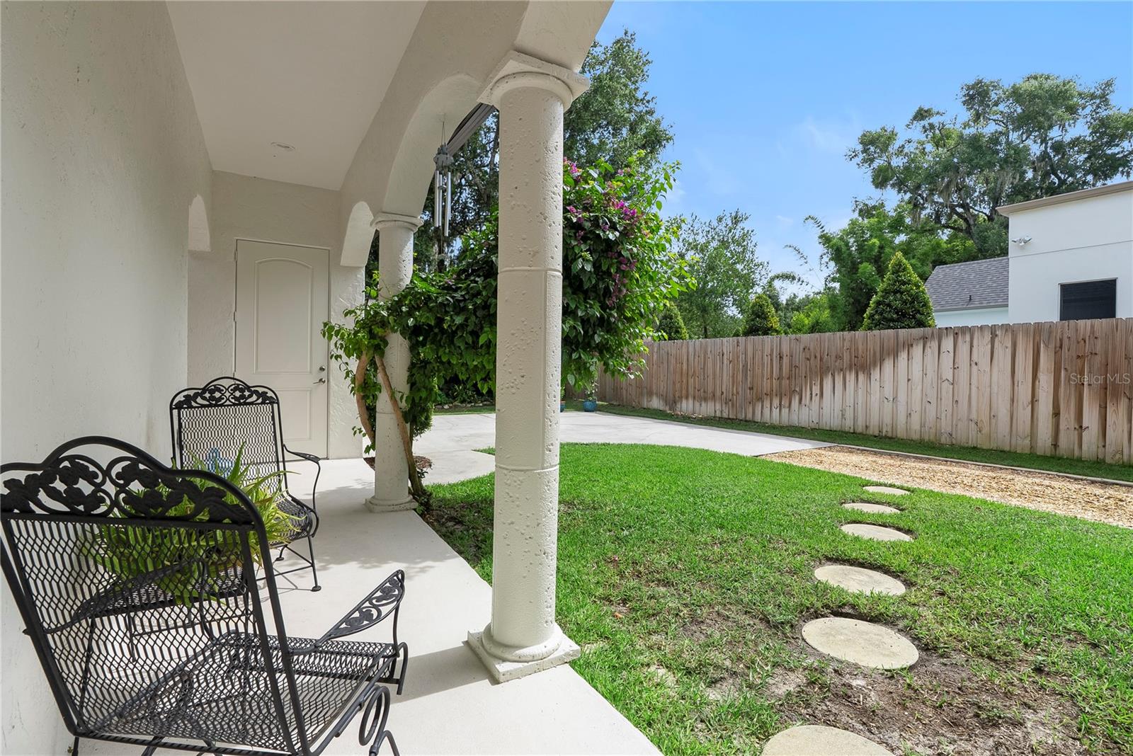 Image 63 of 71 For 141 Oakwood Way