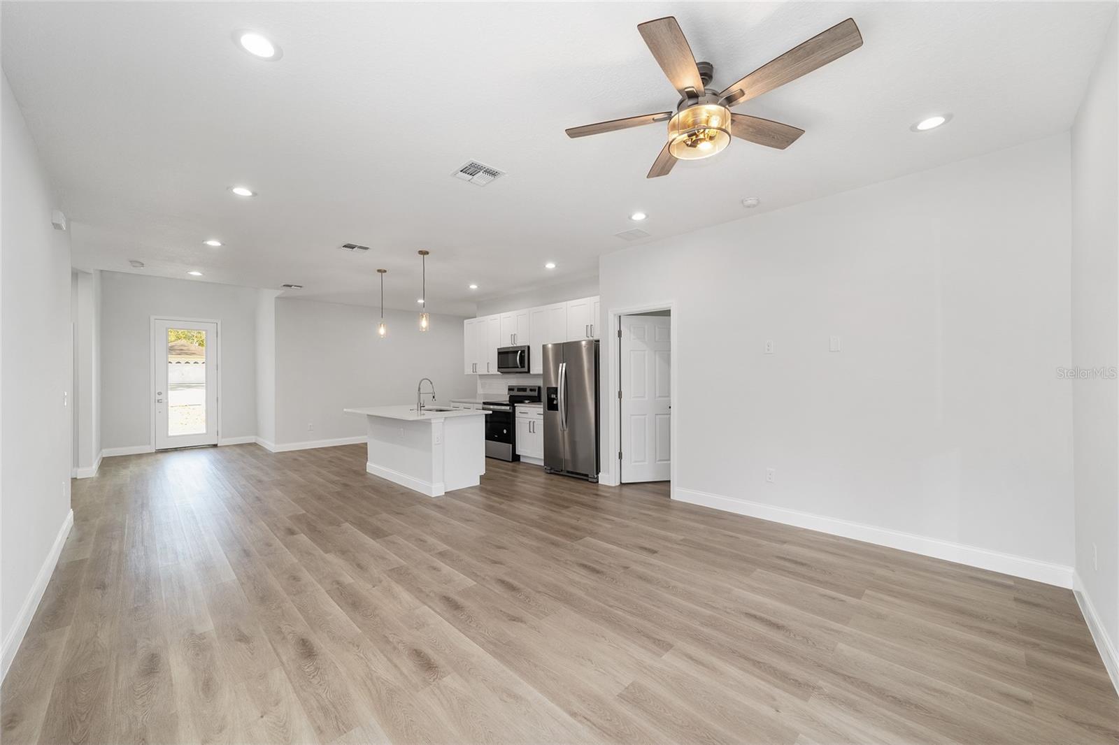 Image 10 of 50 For 9371 Akola Way