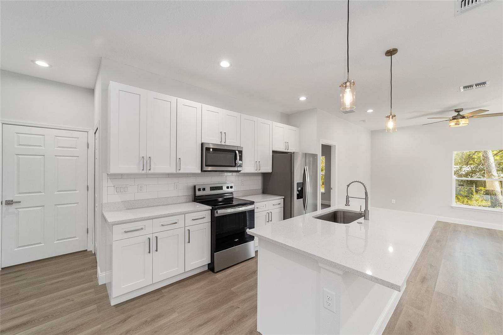 Image 16 of 50 For 9371 Akola Way