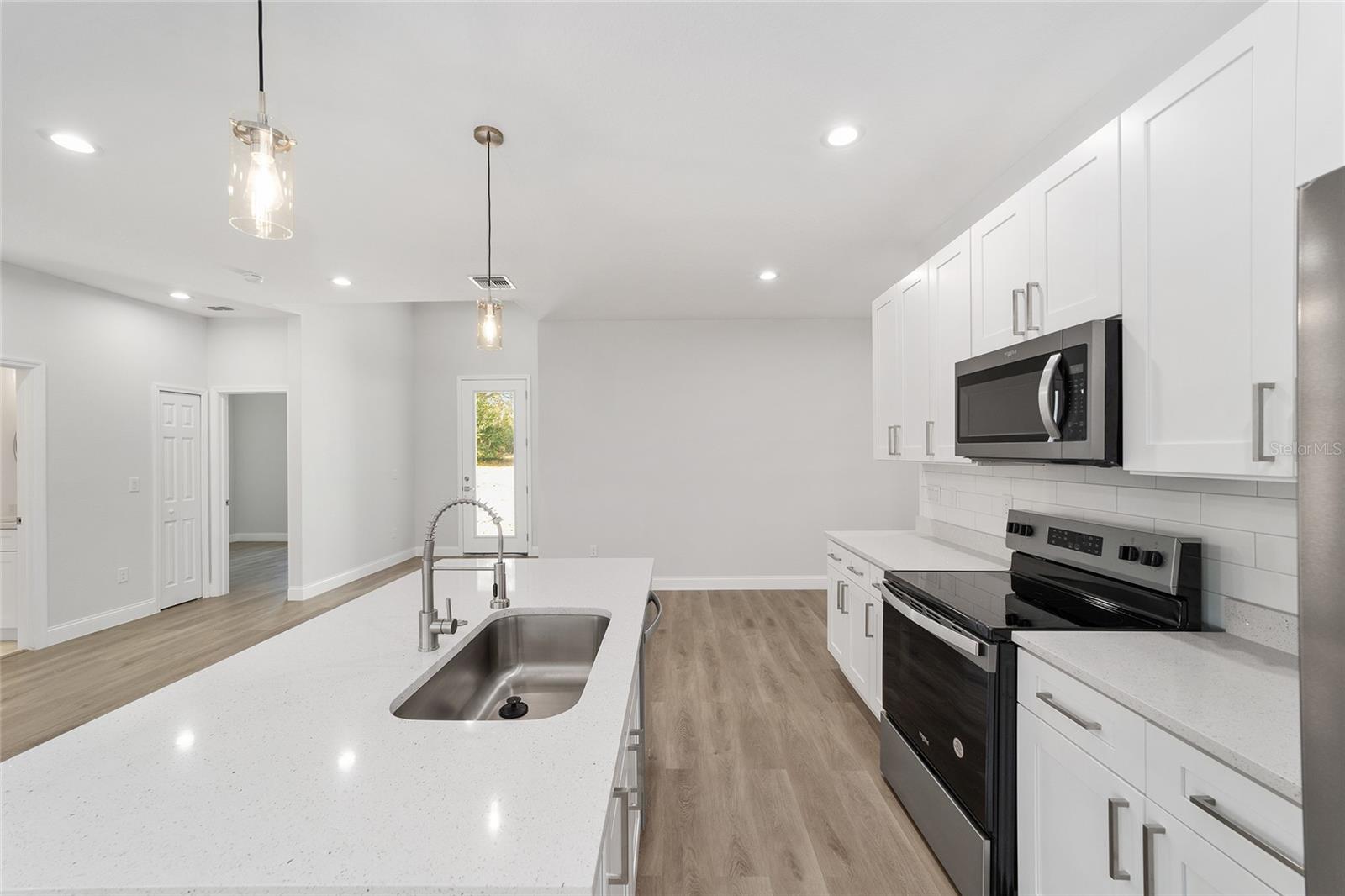 Image 20 of 50 For 9371 Akola Way