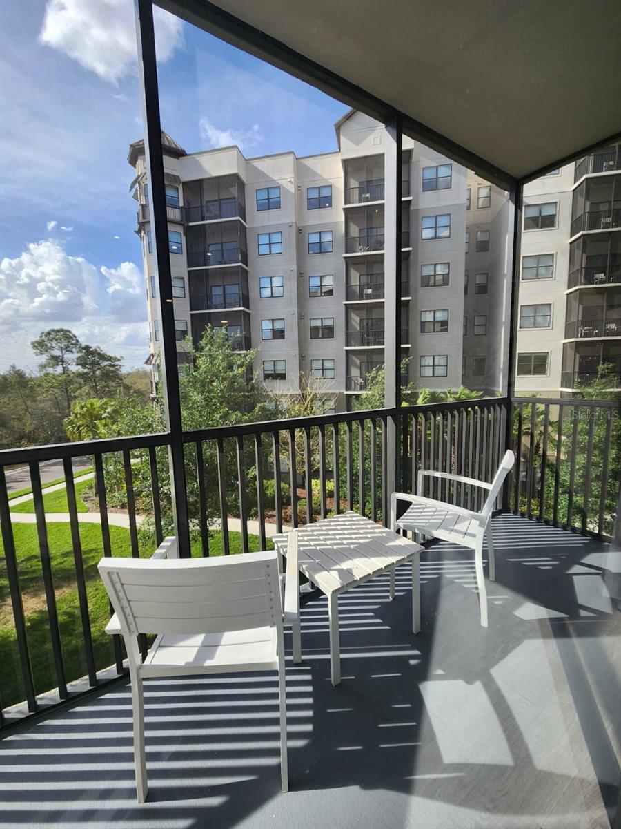 Image 29 of 31 For 14501 Grove Resort Avenue 2340