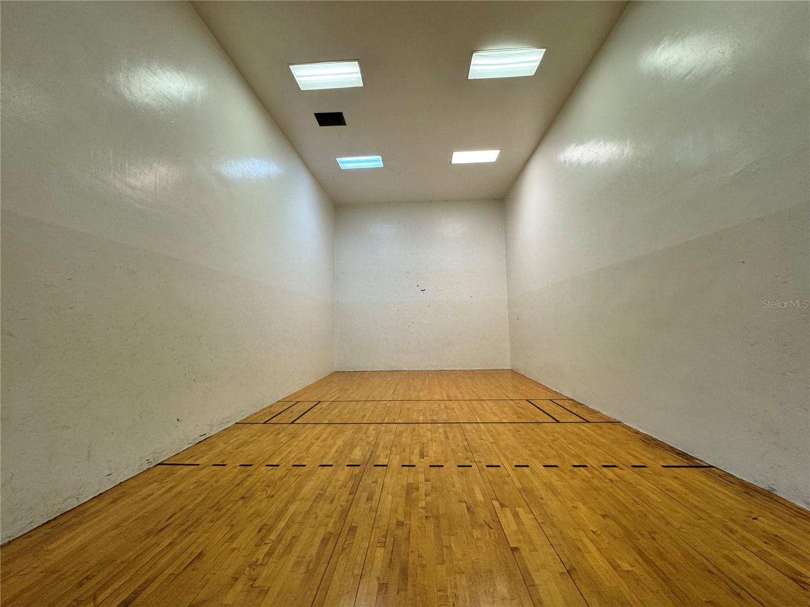 Image 44 of 46 For 2328 Midtown Terrace 1024