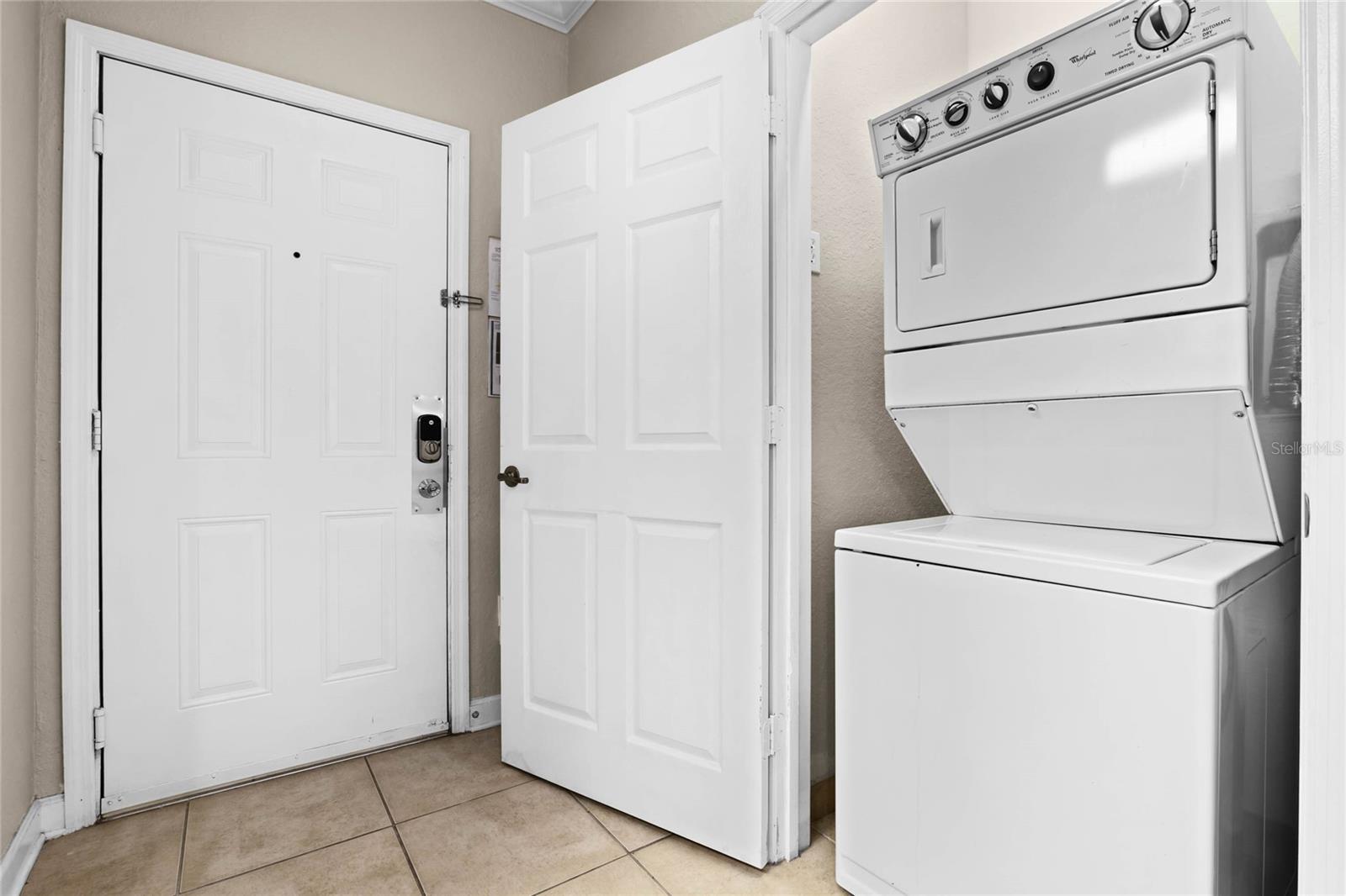 Image 29 of 37 For 8020 Tuscany Way 6401