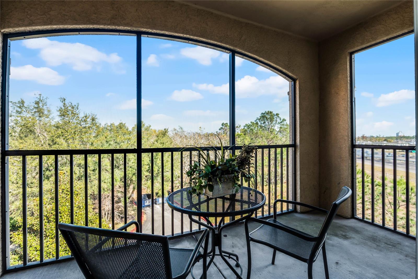 Image 30 of 37 For 8020 Tuscany Way 6401