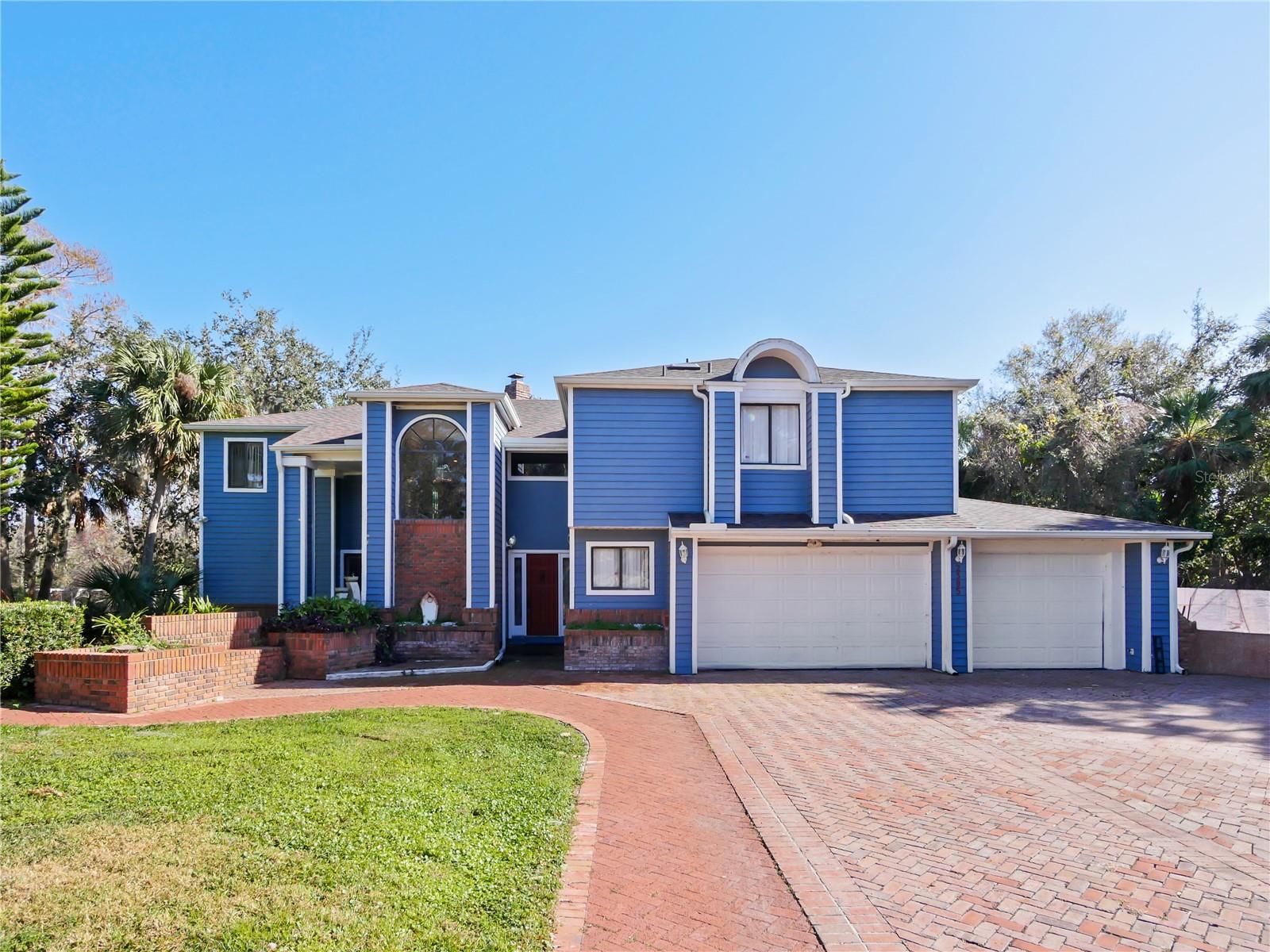 2395 Windward Cove