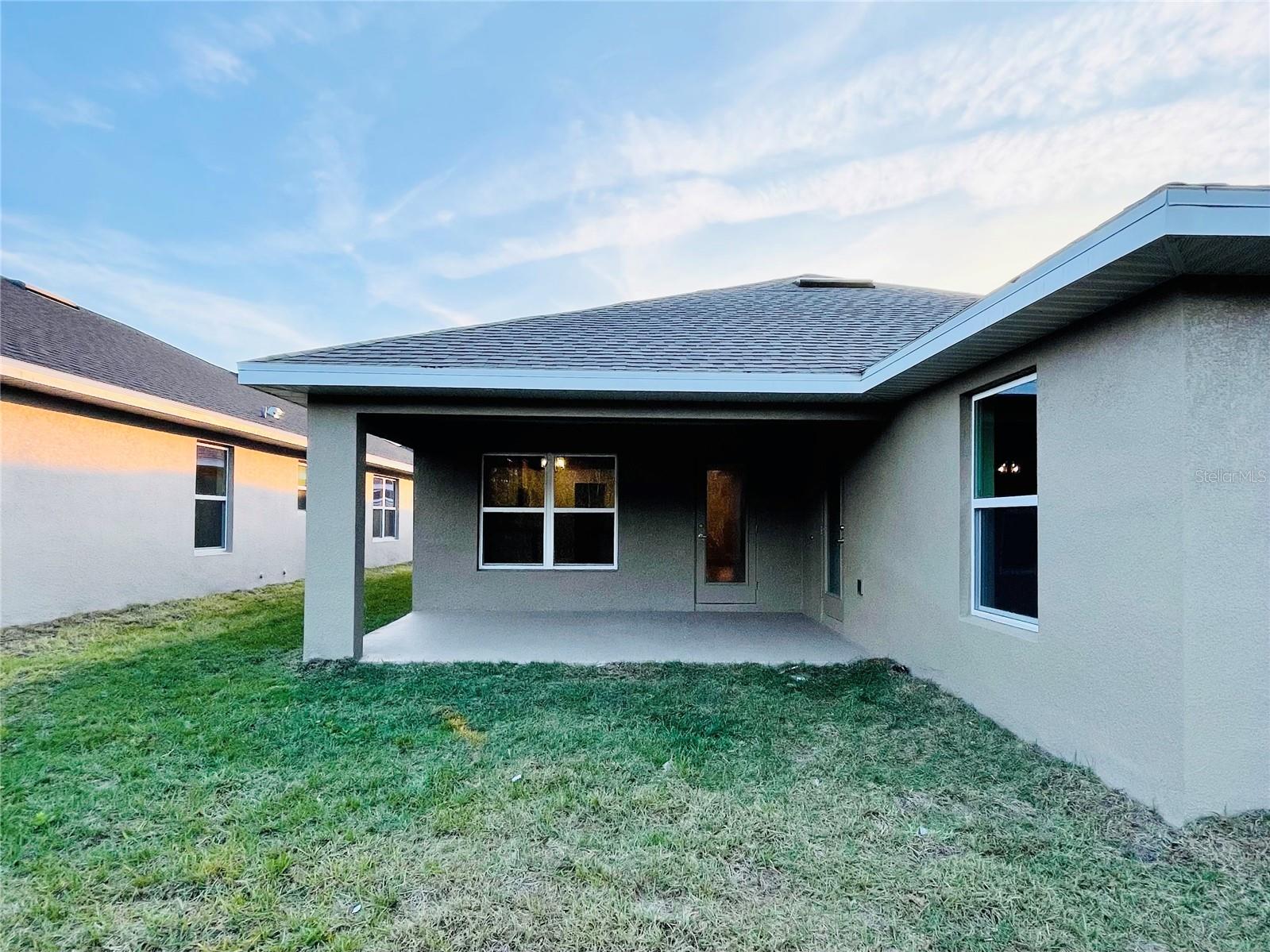 Listing photo id 10 for 4464 Sagefield Drive