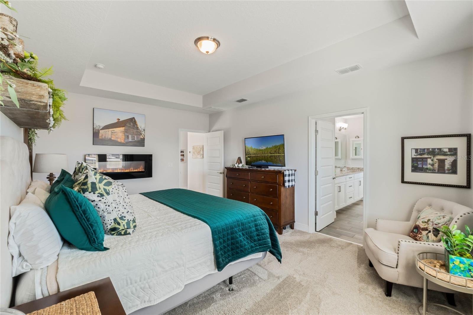 Image 17 of 55 For 9459 Jaywood Road