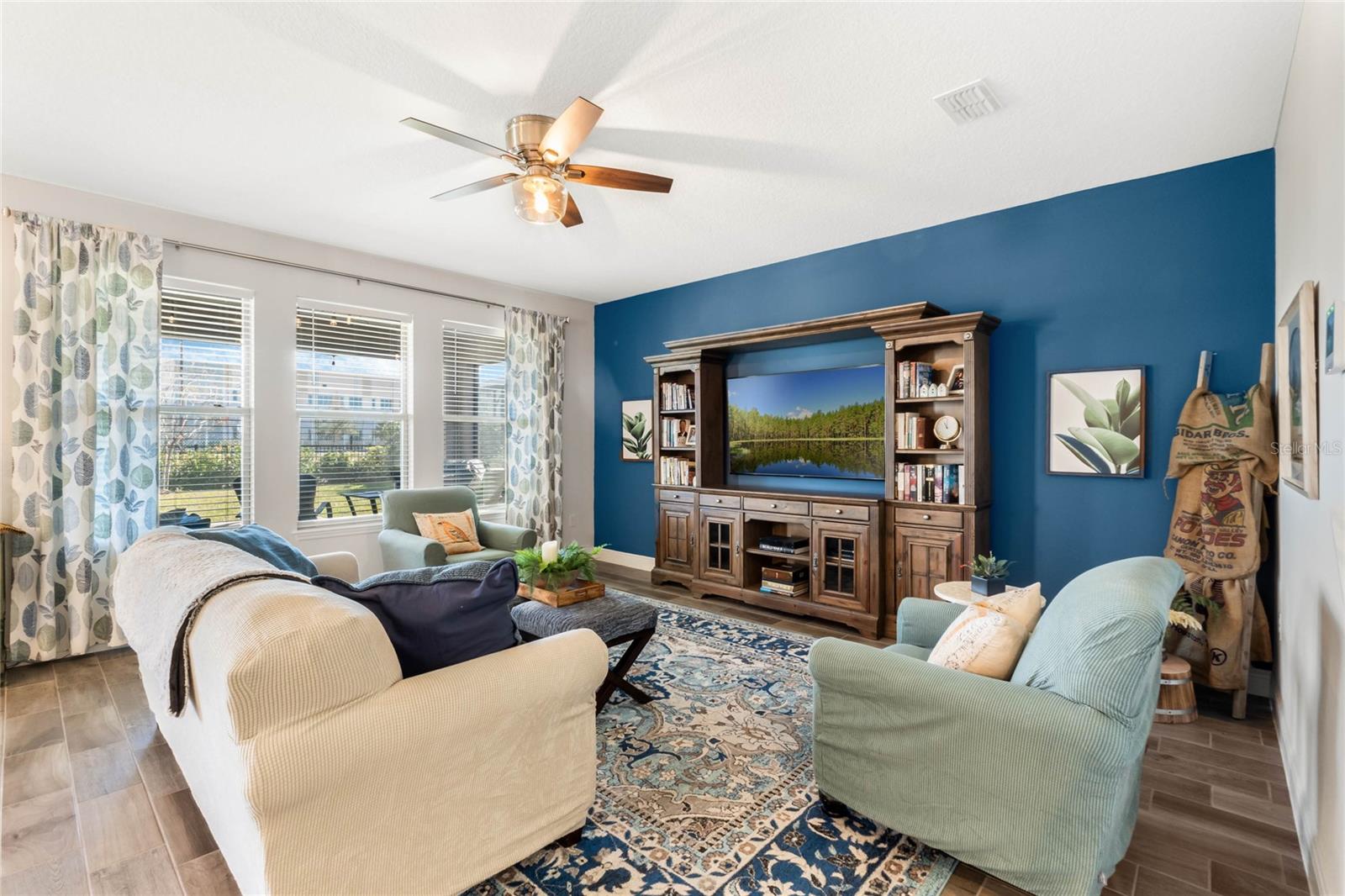 Image 4 of 55 For 9459 Jaywood Road