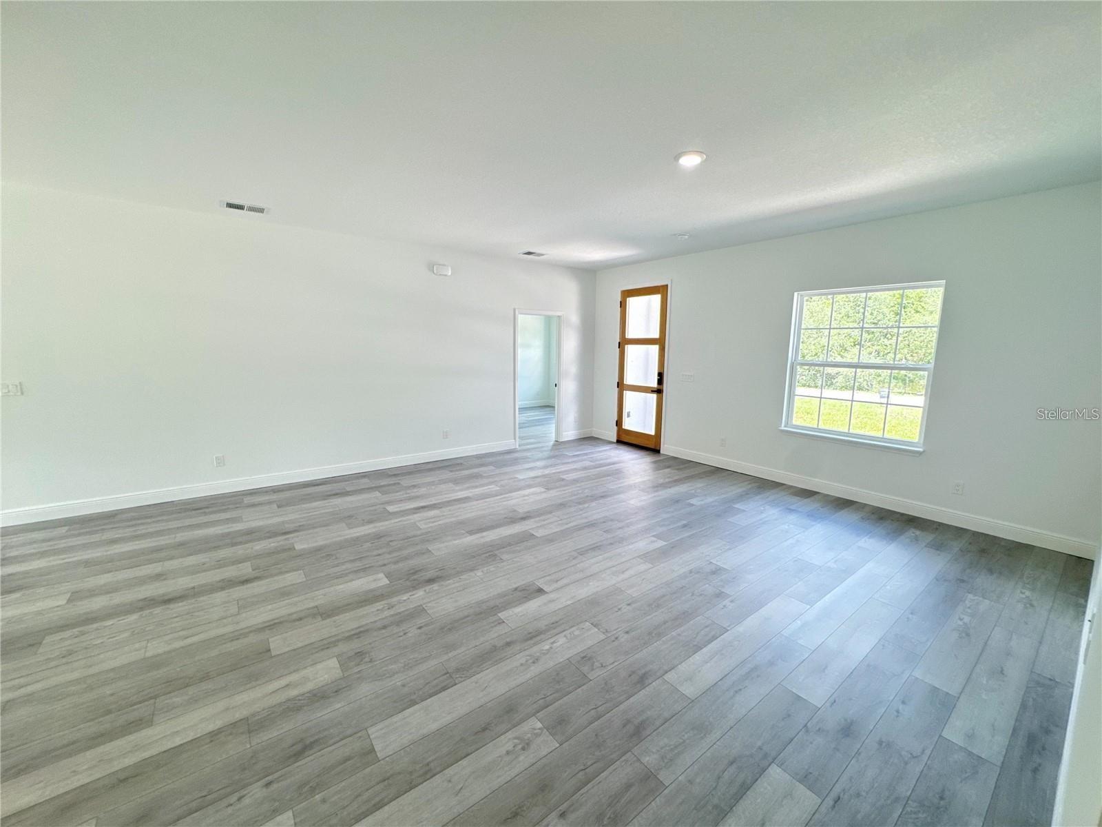 Image 14 of 37 For 6732 132nd Street