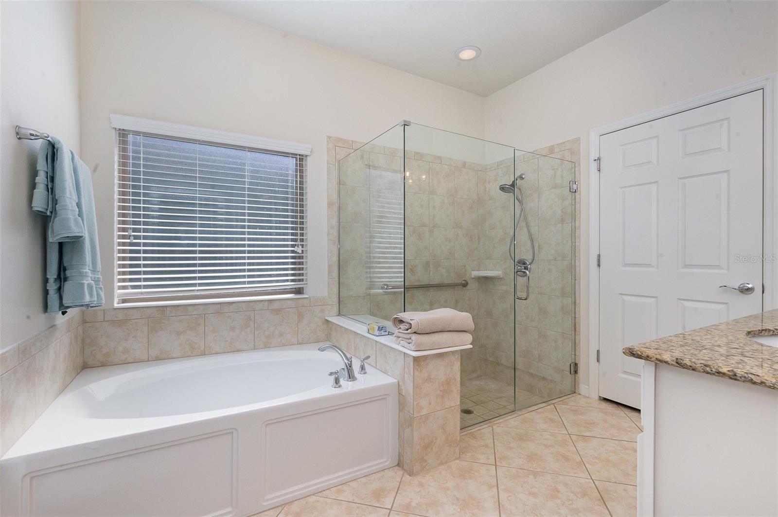 Image 20 of 56 For 508 Zamora Way