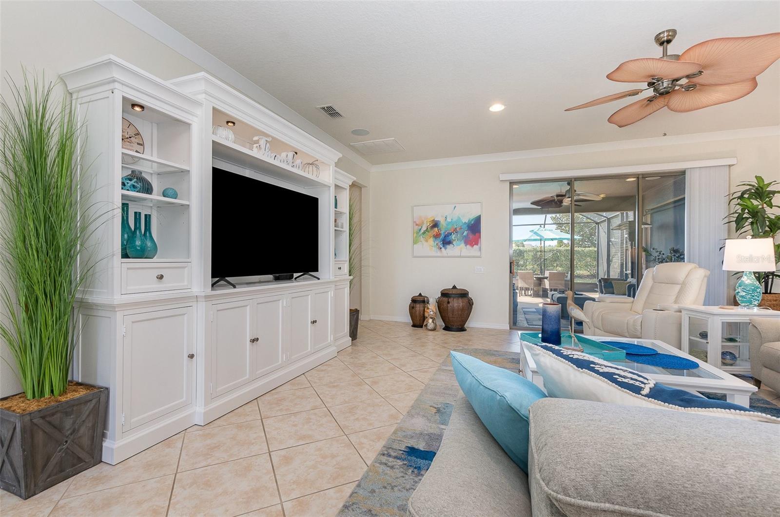 Image 7 of 56 For 508 Zamora Way
