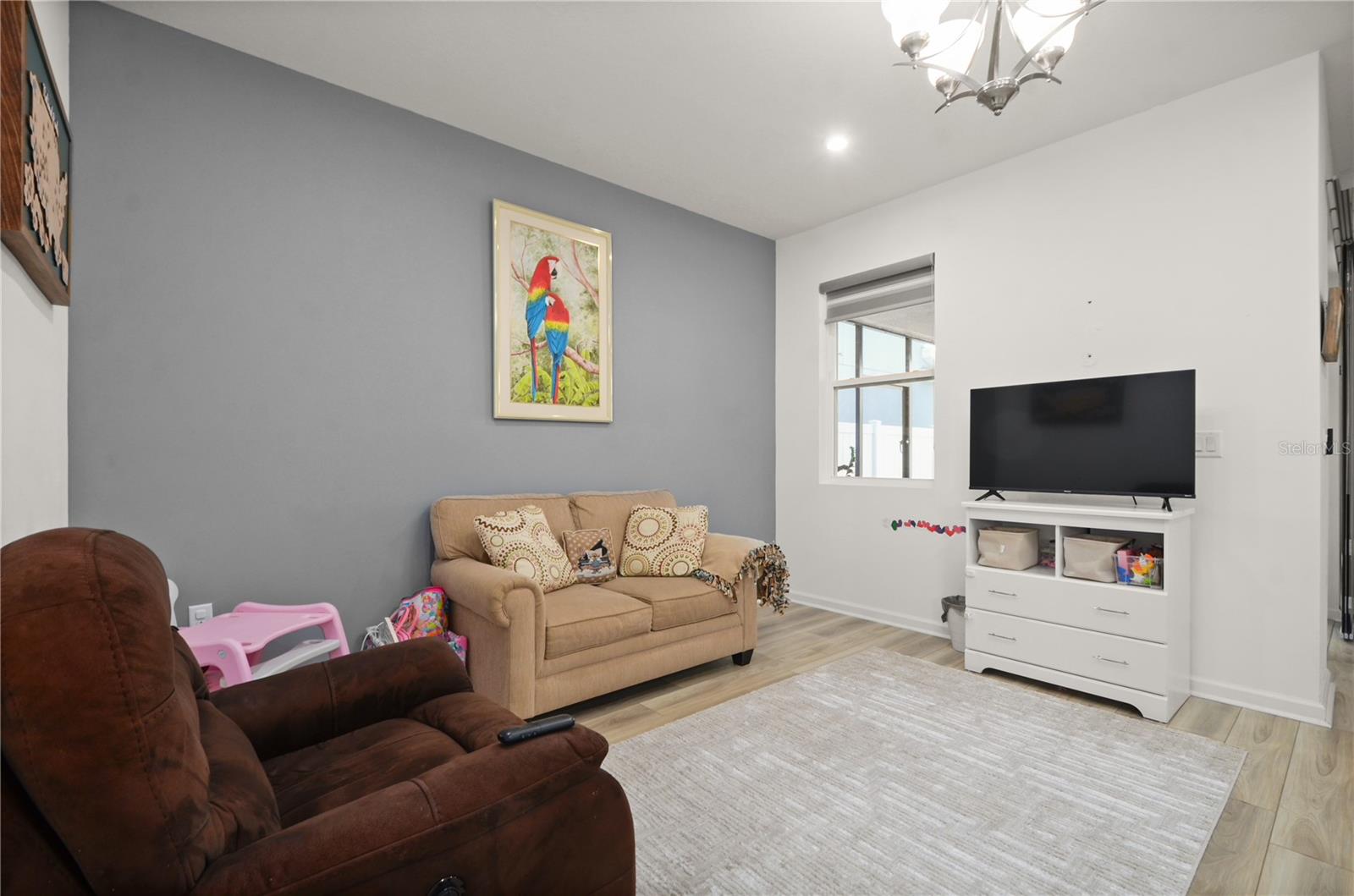 Image 6 of 34 For 11842 Sunsail Avenue
