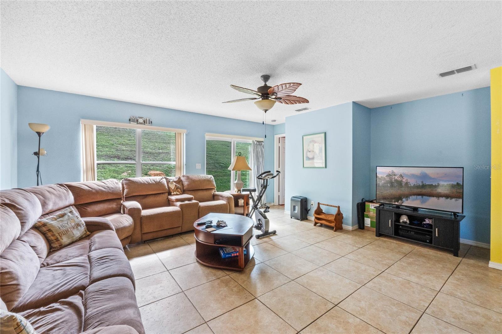 Image 5 of 13 For 2029 Knollcrest Drive