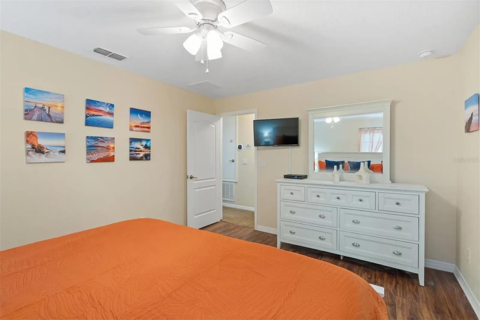 Image 16 of 46 For 3071 Beach Palm Avenue