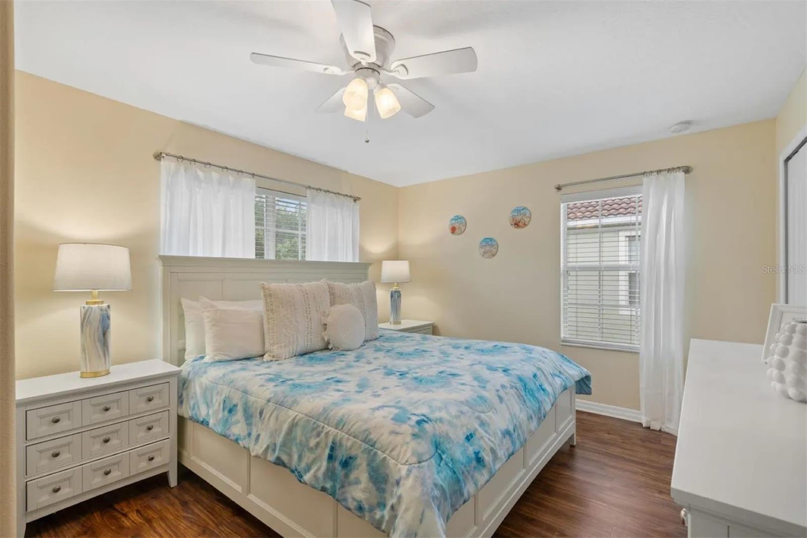 Image 21 of 46 For 3071 Beach Palm Avenue