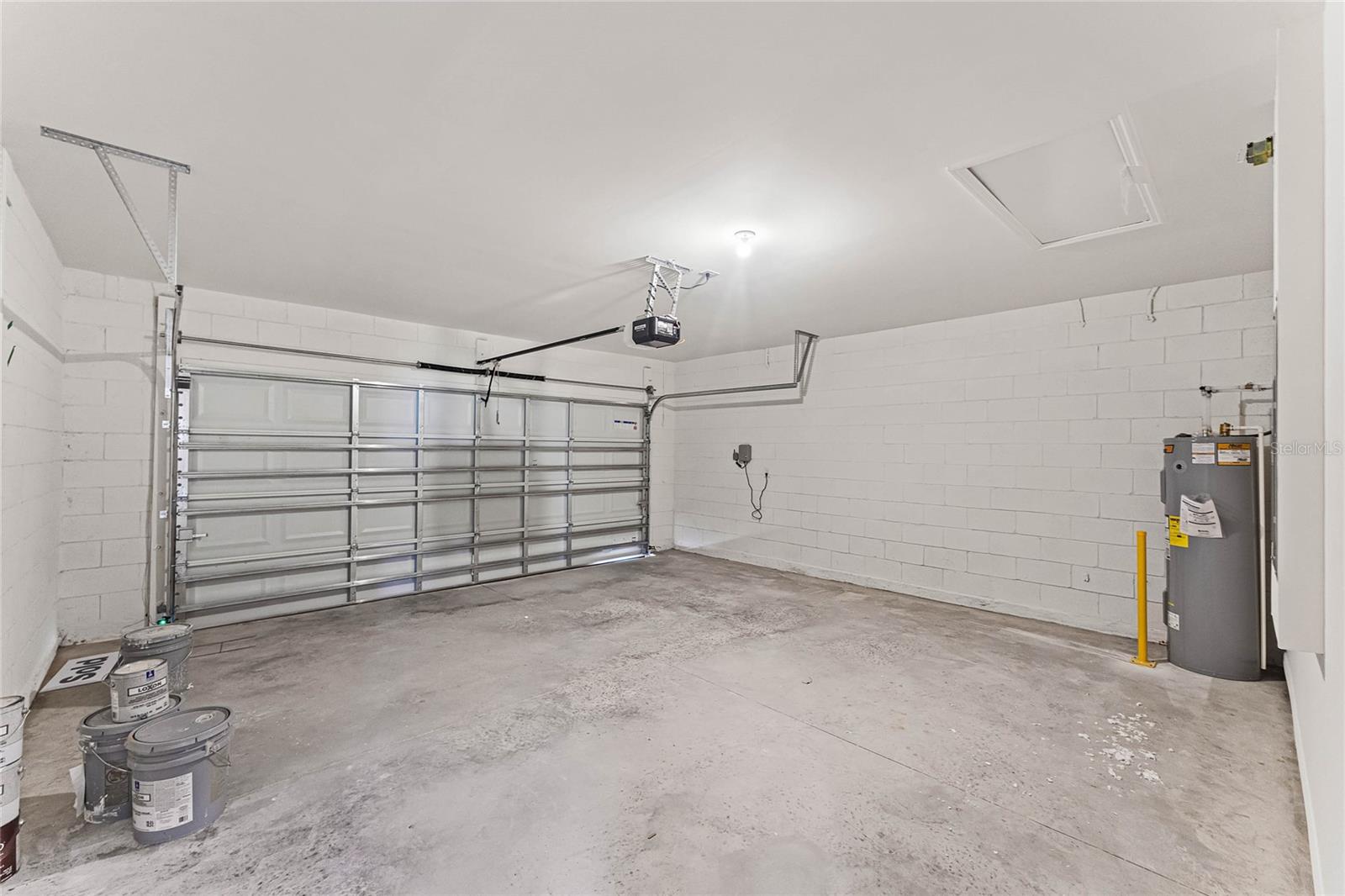 Image 21 of 33 For 5539 Hayloft Drive