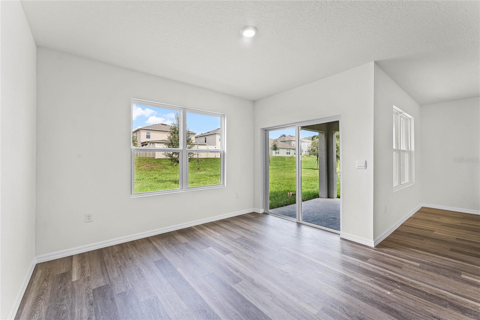 Image 8 of 33 For 5539 Hayloft Drive