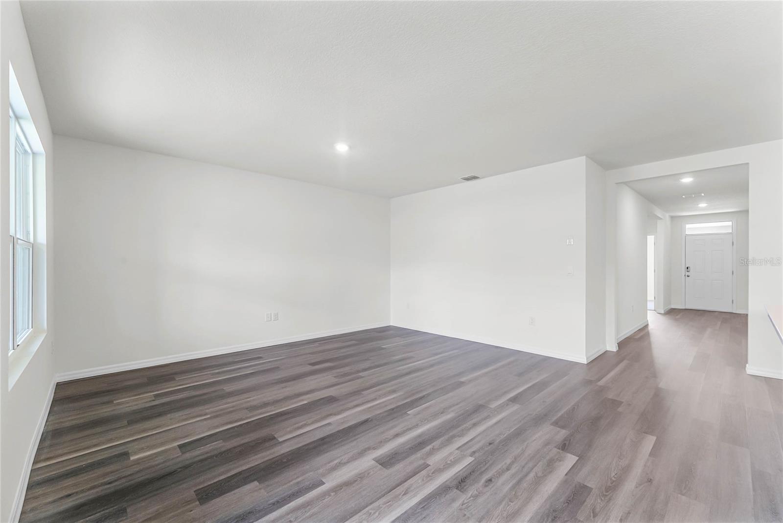 Image 9 of 33 For 5539 Hayloft Drive