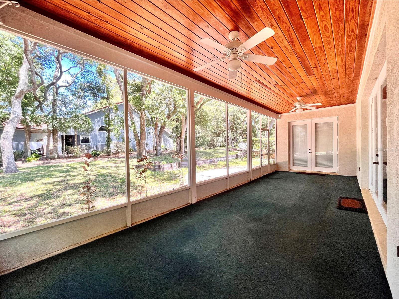 Image 19 of 21 For 2047 Friar Tuck Lane