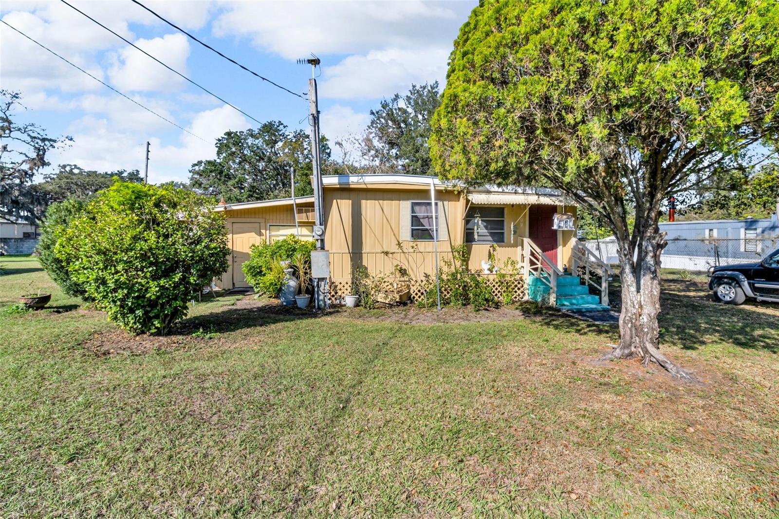 Image 11 of 34 For 109 Sharewood Drive