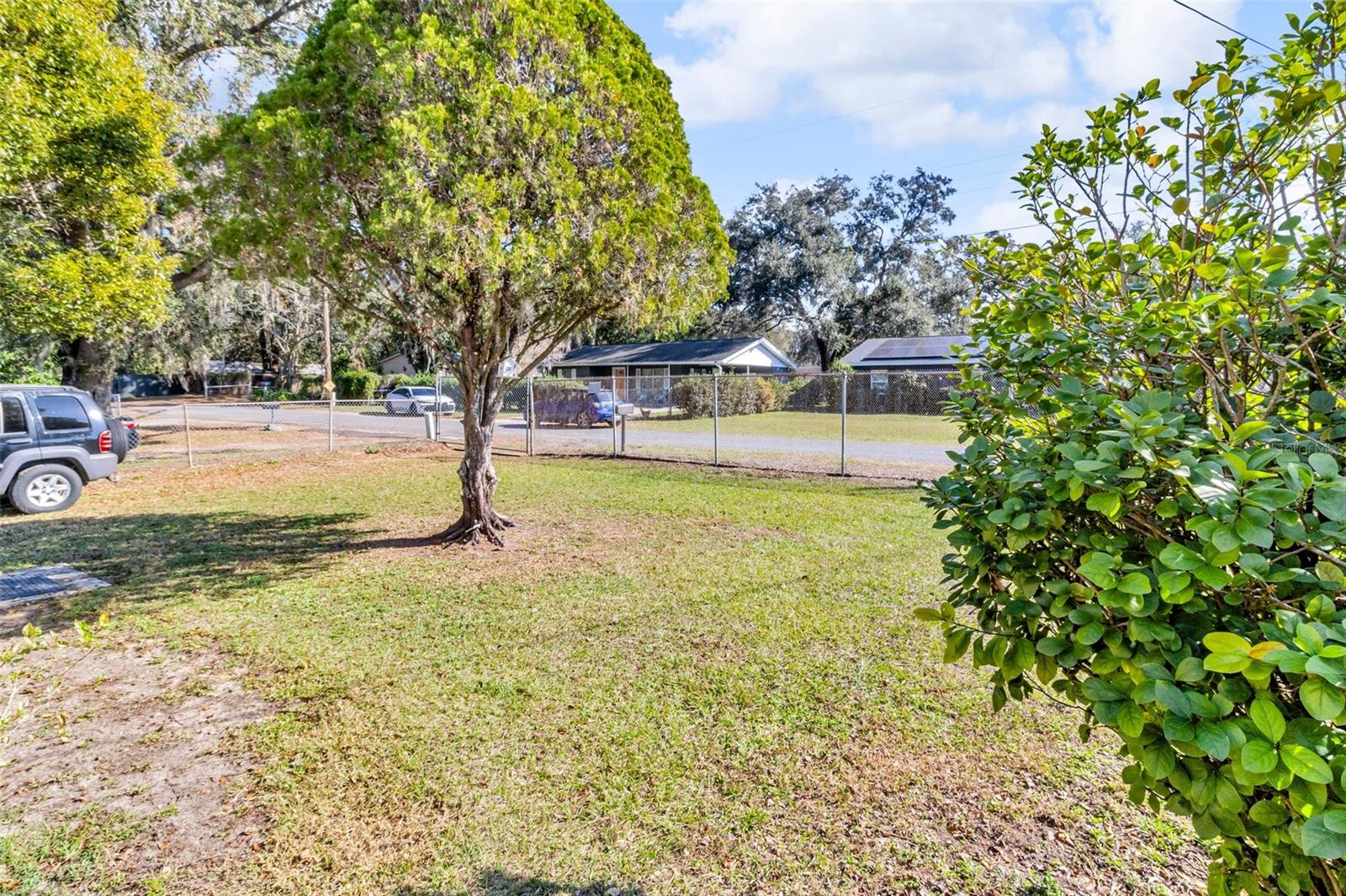 Image 19 of 34 For 109 Sharewood Drive
