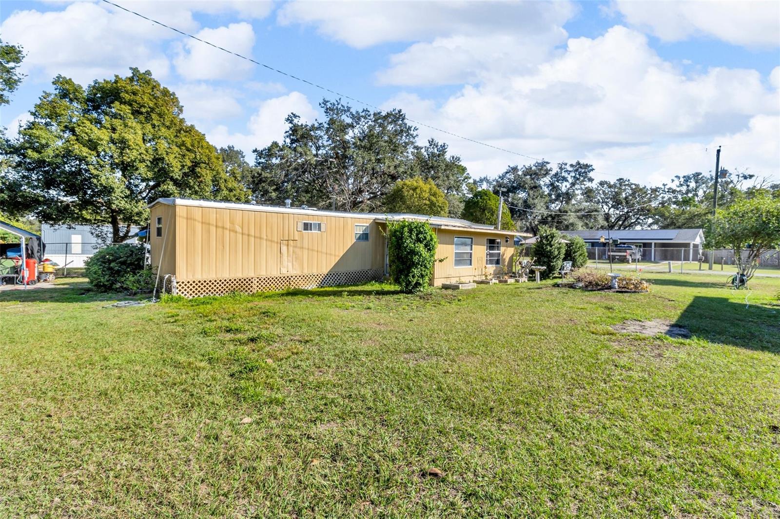 Image 9 of 34 For 109 Sharewood Drive