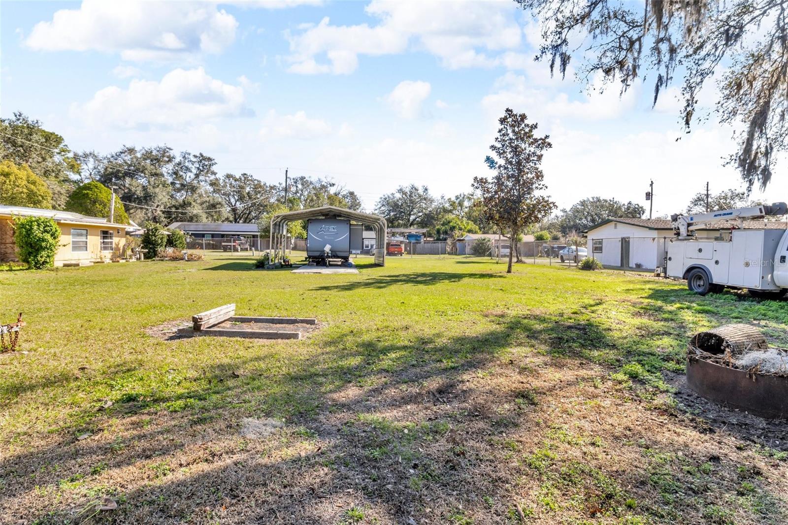 Image 2 of 13 For Sharewood Drive
