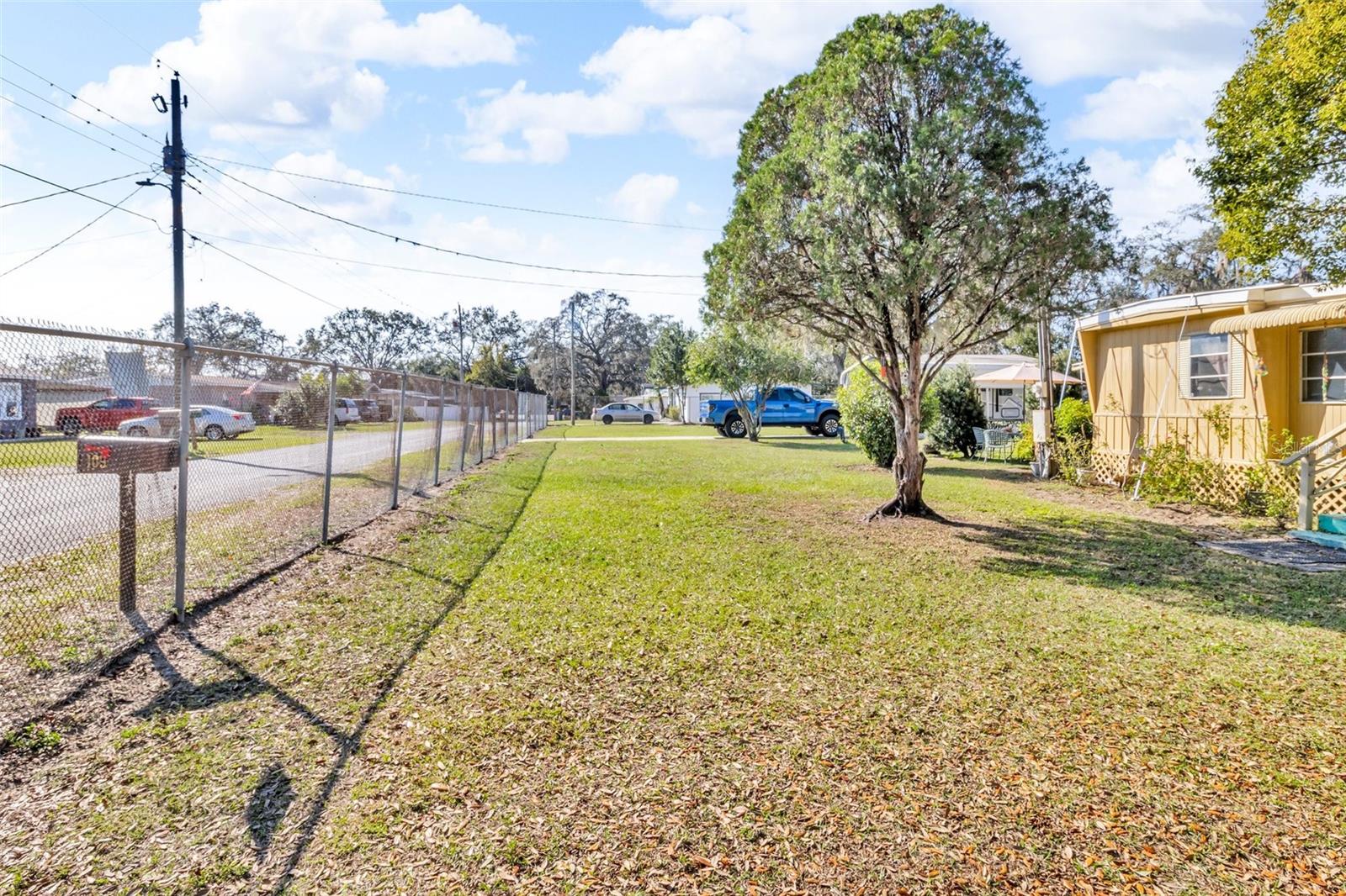 Image 9 of 13 For Sharewood Drive