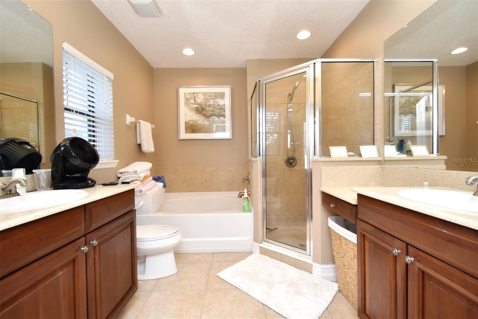 Image 19 of 36 For 4401 Messina Drive