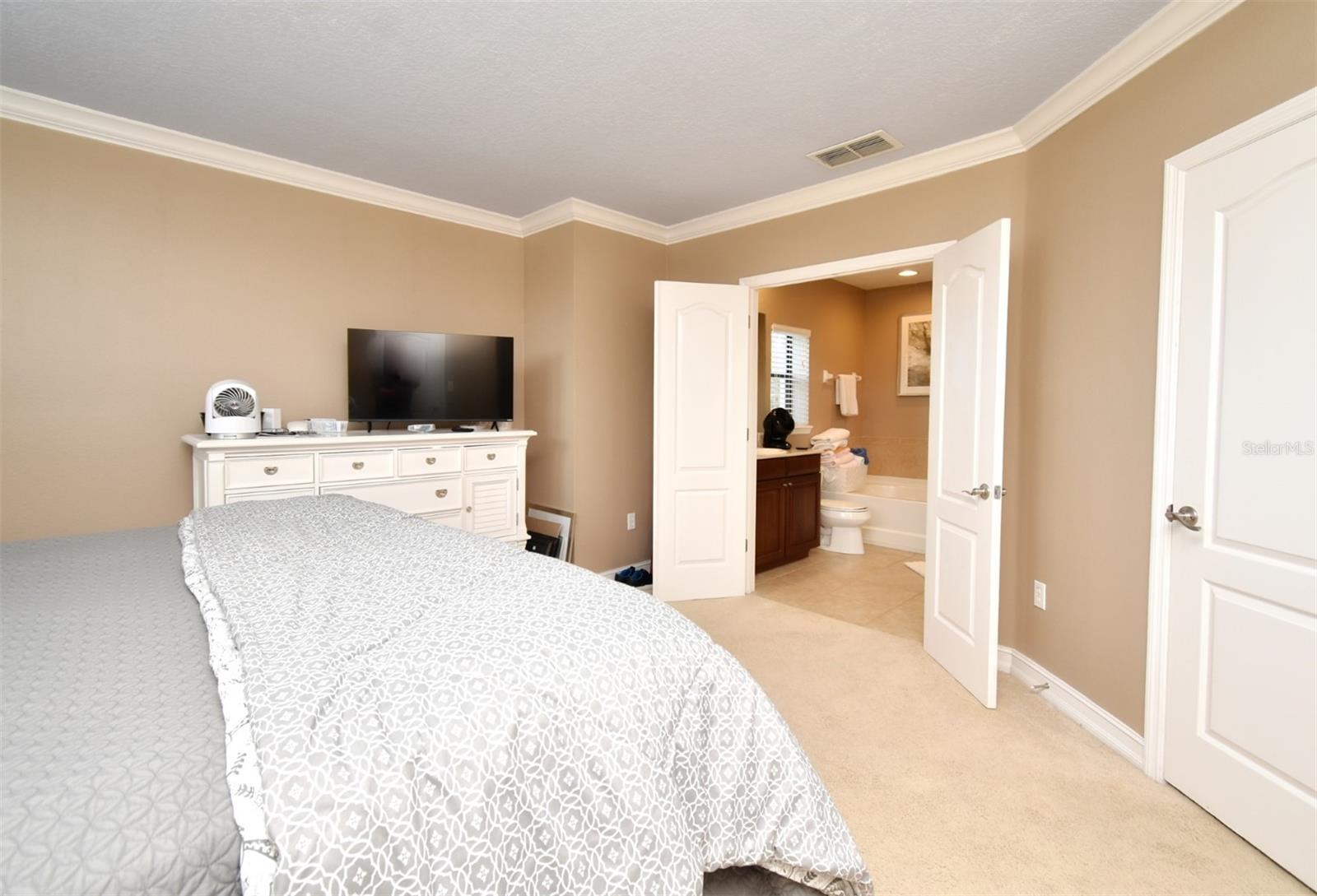 Image 20 of 36 For 4401 Messina Drive