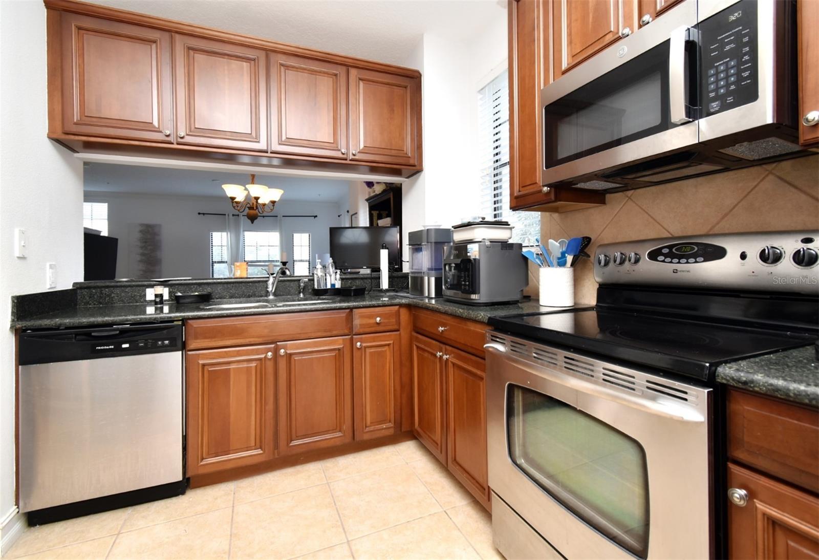Image 6 of 36 For 4401 Messina Drive